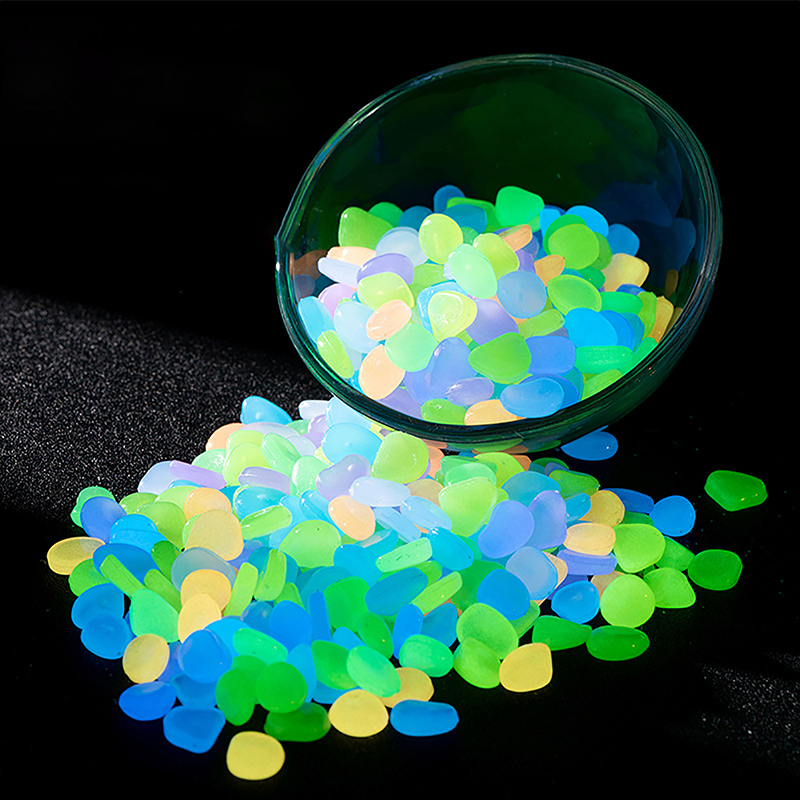 ●   100 個ガーデンデコレーション発光石暗闇で光る装飾 - Aquarium Fish Accessories のレビューと価格