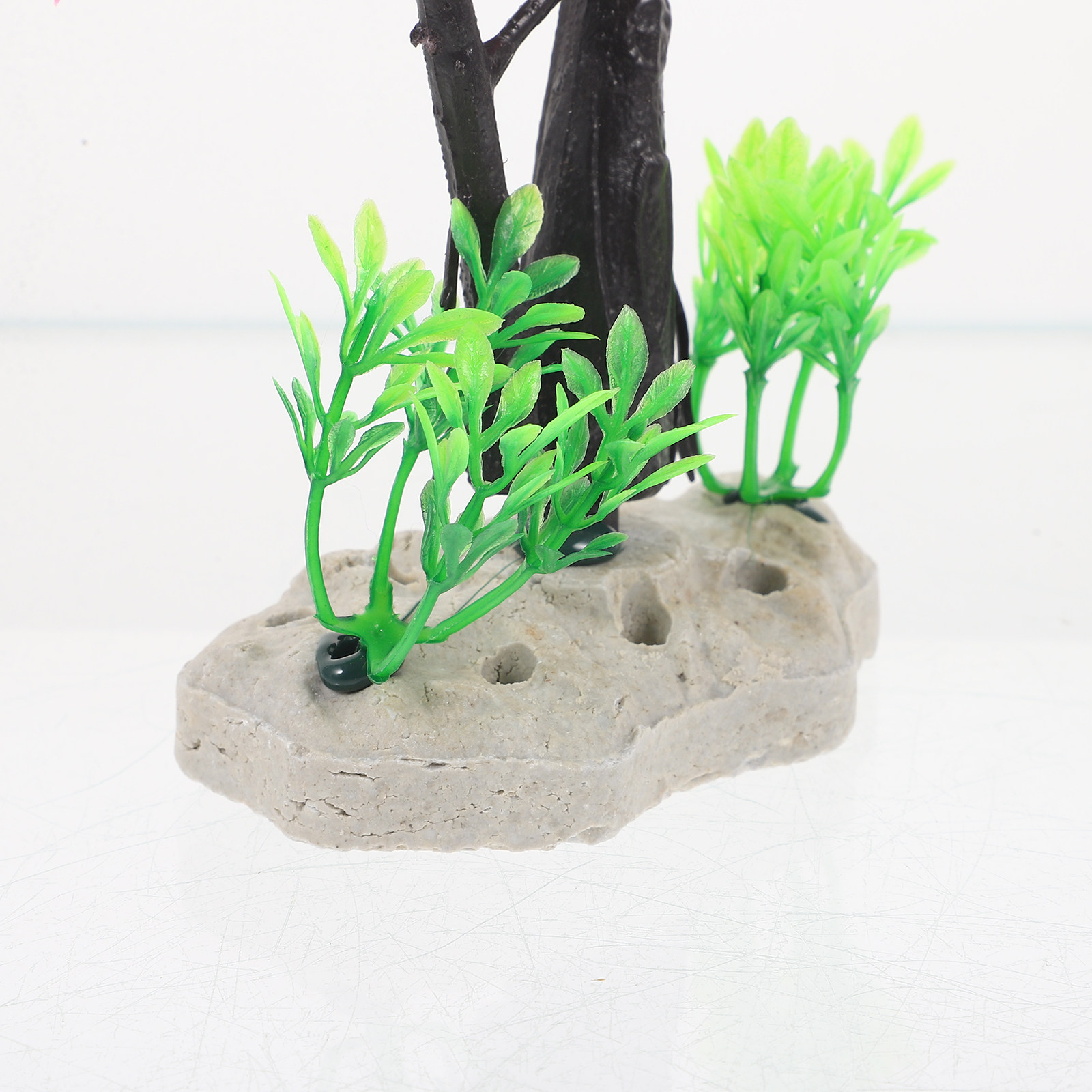 水槽やアクアリウムの装飾に最適な、本物そっくりの人工樹木。魚 - Aquarium Fish Hiding Spot のレビューと価格